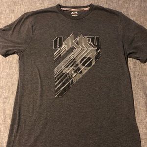L Grey Graphic Oakley T-Shirt
